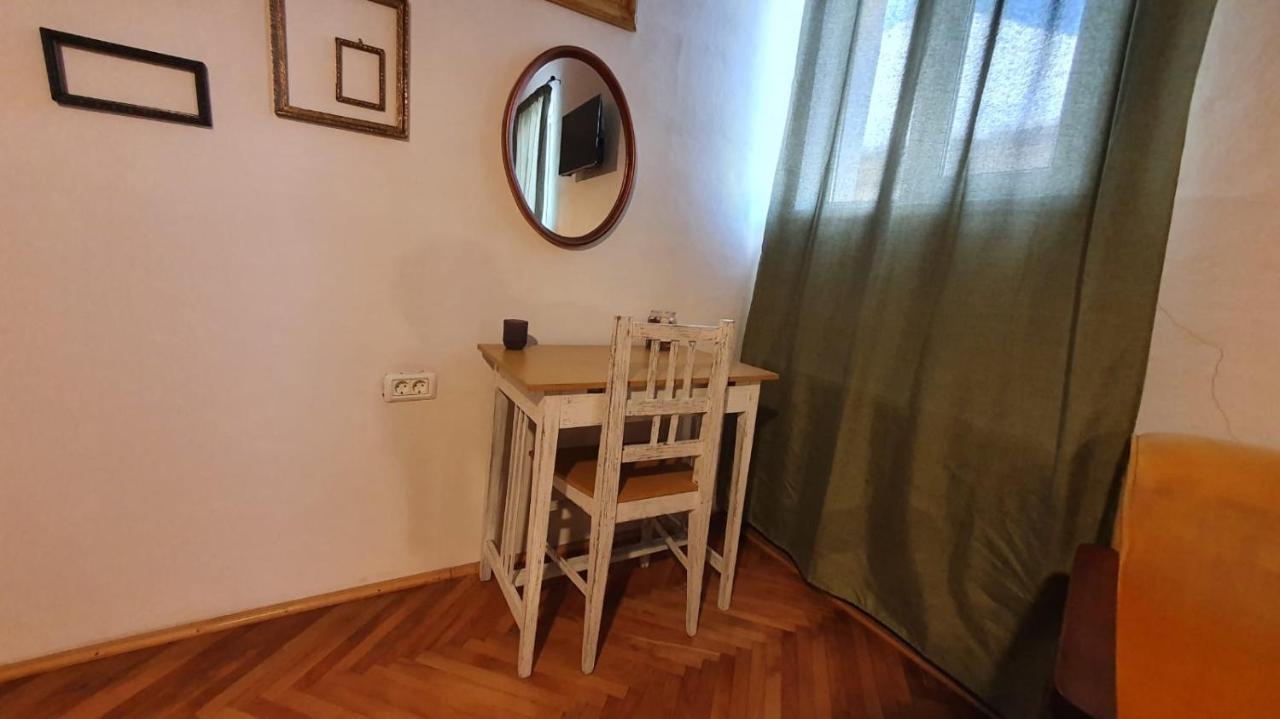 Nomad Apartment Brasov Bagian luar foto