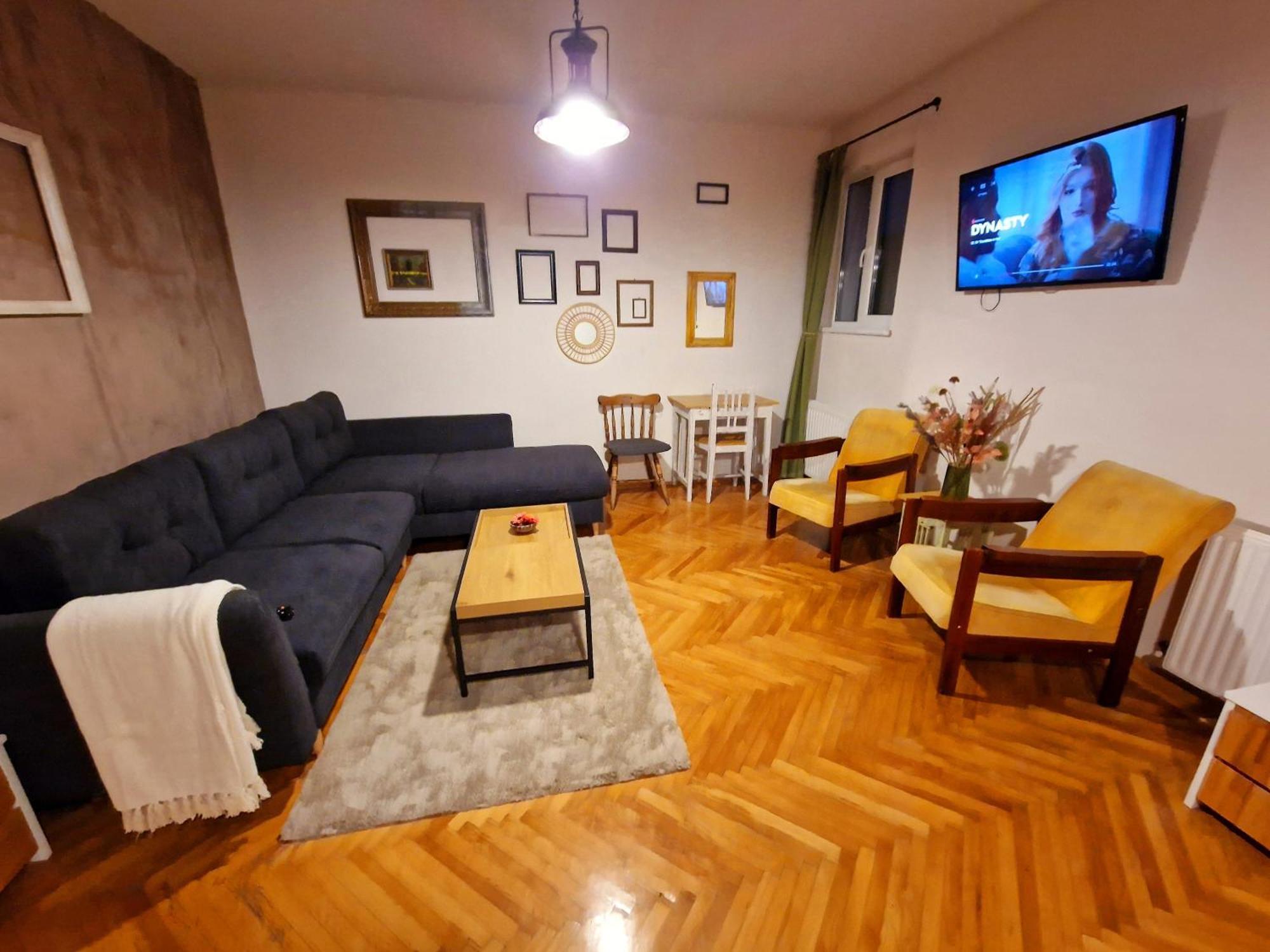 Nomad Apartment Brasov Bagian luar foto